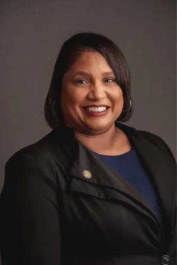 Laura Dickerson